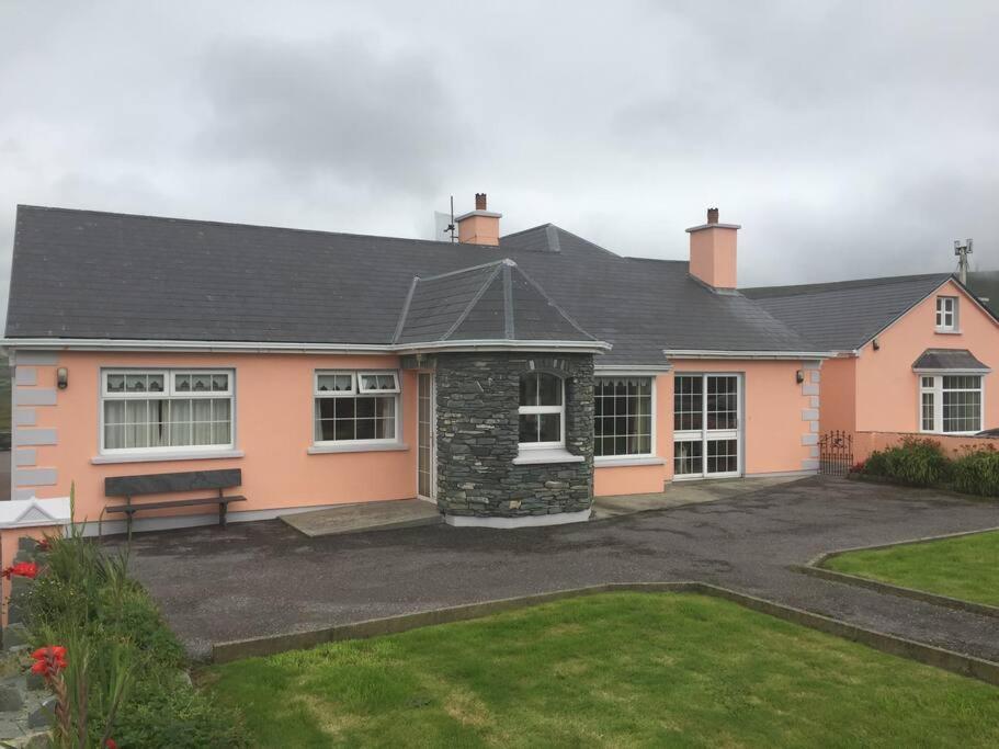 Skellig View Bluebell Rose & The Kerry Cliffs Apartment Portmagee Exterior photo